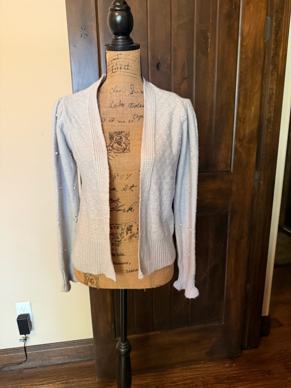 Adrienne Vittadini Light Gray Open-Front Knit Cardigan